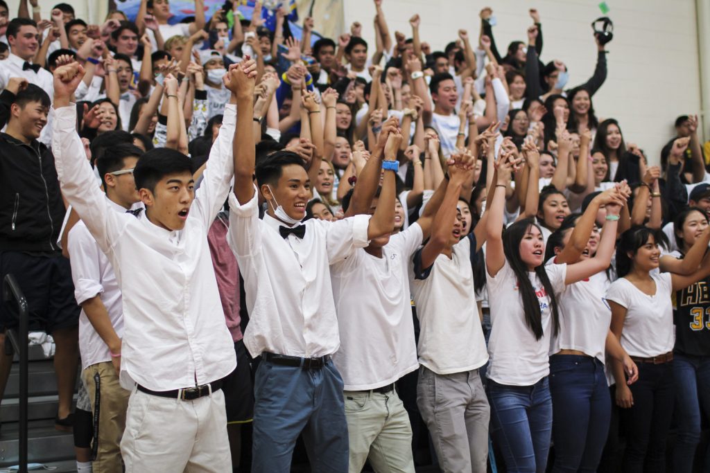 Day 5: In their final chance to score more points, the seniors perform the All-School Cheer for the judges. Photograph by Ryan Su.